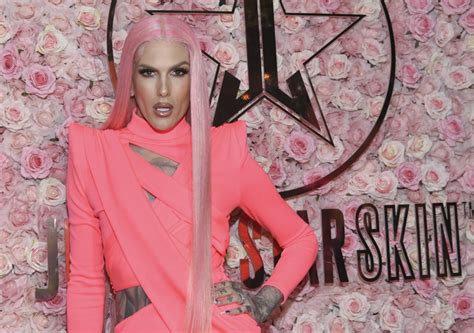 is jeffree star a male|Jeffree Star Defends Himself After Slamming Pronoun Culture